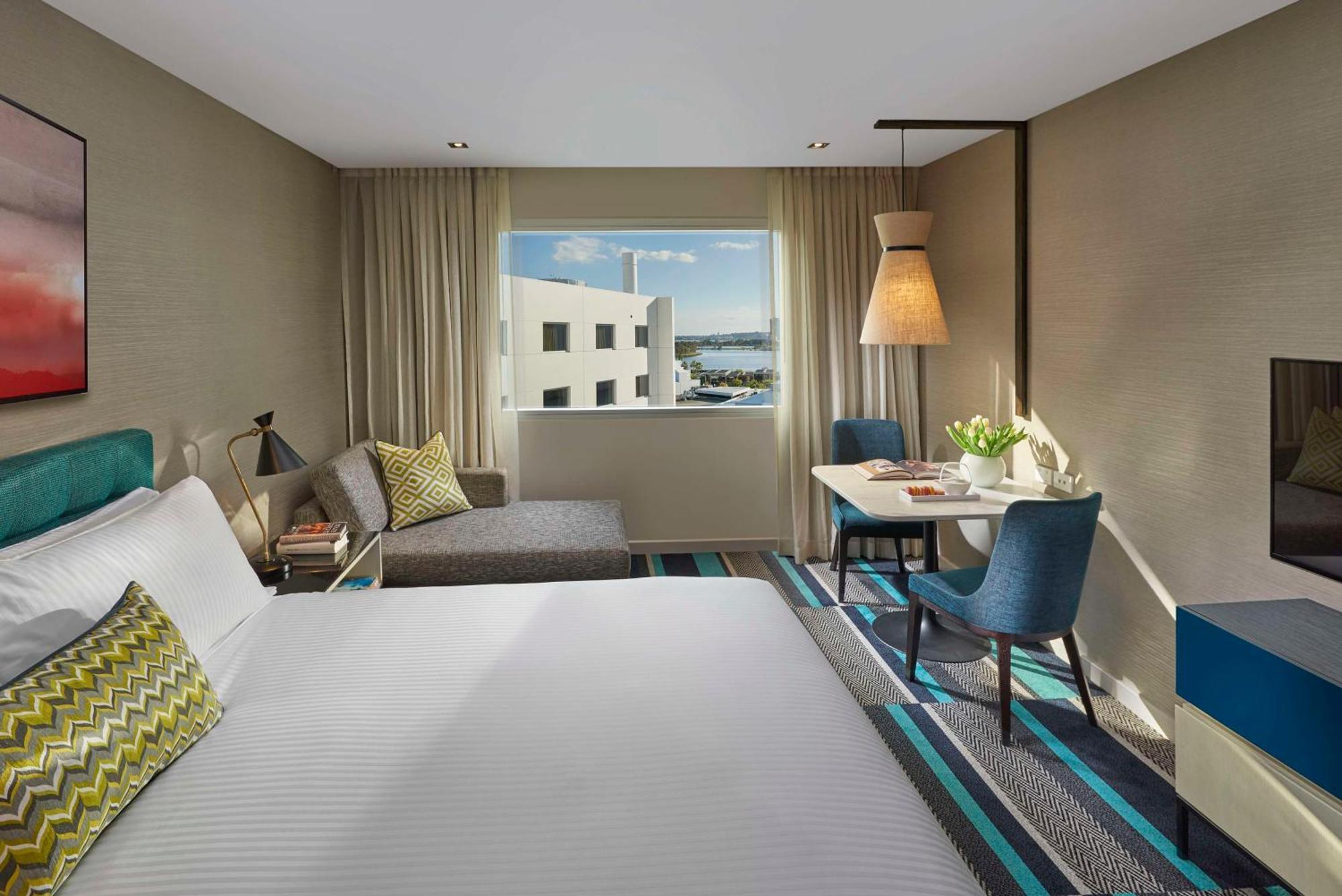 Crown Promenade Perth Otel Dış mekan fotoğraf
