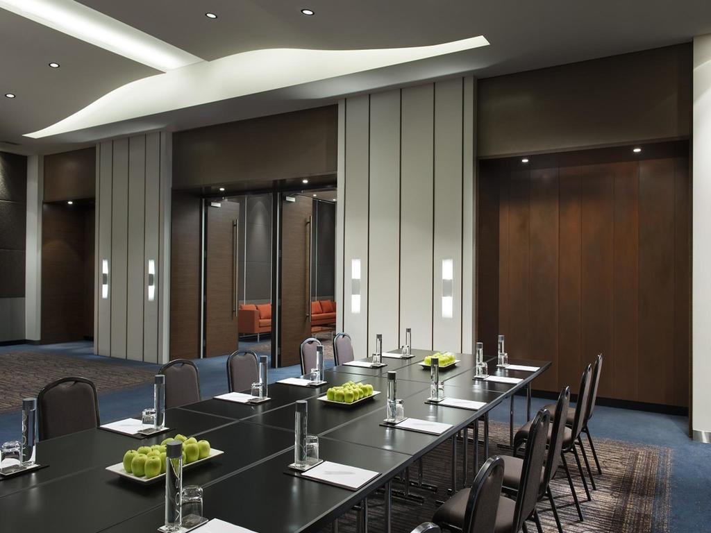 Crown Promenade Perth Otel Dış mekan fotoğraf